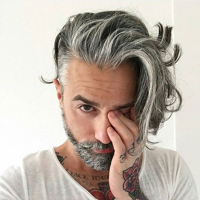 15 Hairstyles For Older Men To Look Younger - Haircuts ...