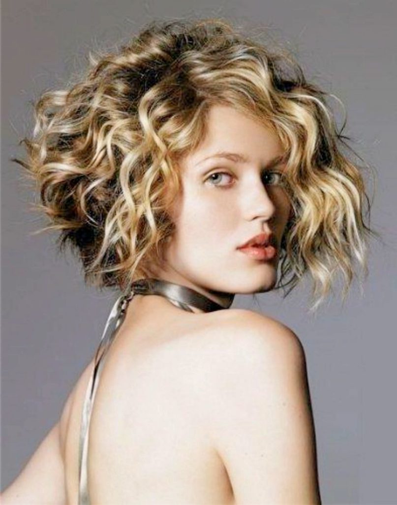 18+ Bob Hairstyles For Thick Wavy Hair