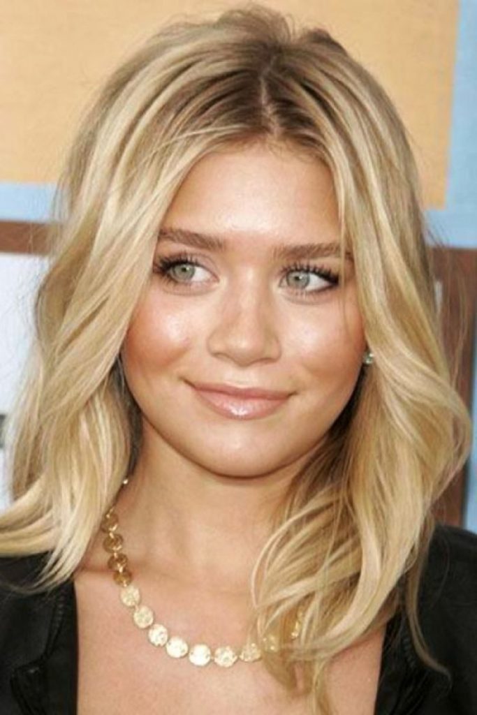 25 Most Coolest Hairstyles For Round Faces Haircuts Hairstyles