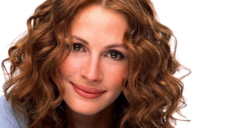 30 Perfect Curly Hairstyles for Women Over 50