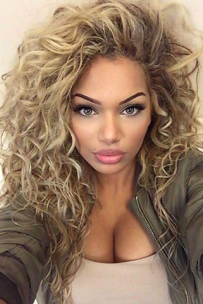 15 Long Curly Hairstyles For Women To Jealous Everyone ...