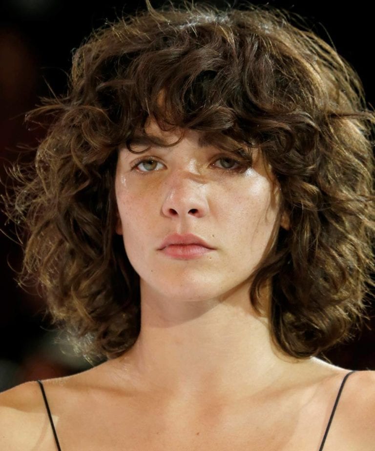 20 Most Outstanding Curly Hairstyles With Bangs - Hottest Haircuts