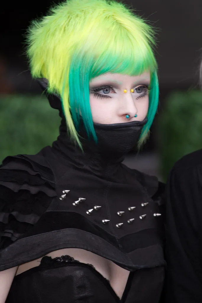 21 Cyberpunk Haircuts For Bold And Beautiful Divas Hottest Haircuts