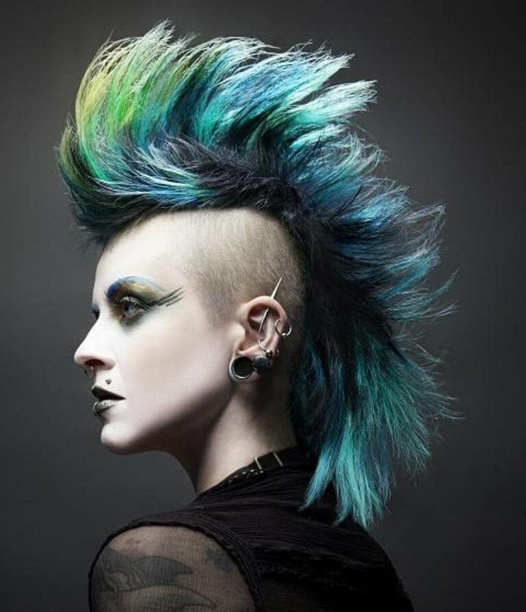 21 Cyberpunk Haircuts For Bold And Beautiful Divas Hottest Haircuts 4109