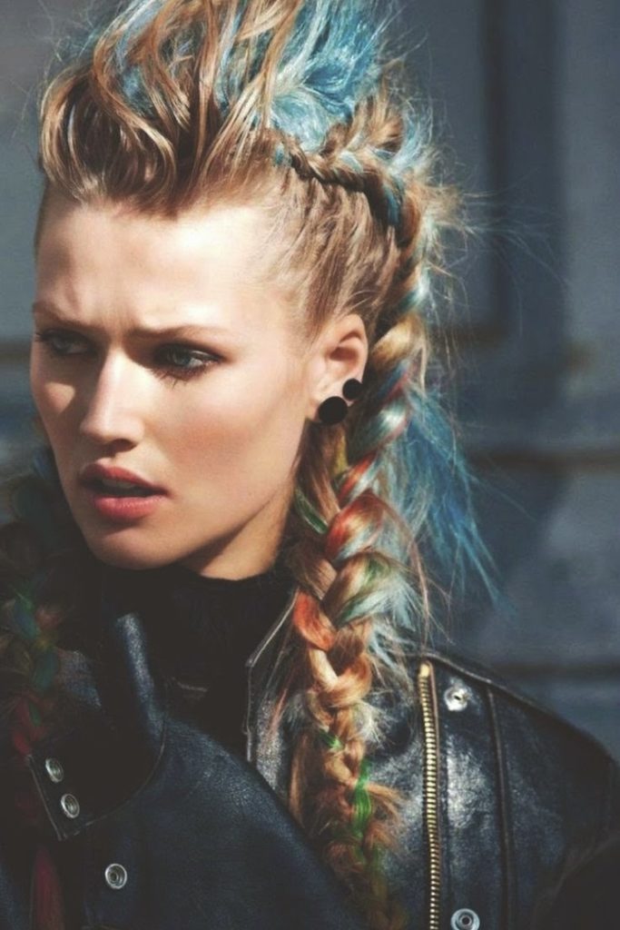 20 Viking Hairstyles for Men and Women of This Millennium ...