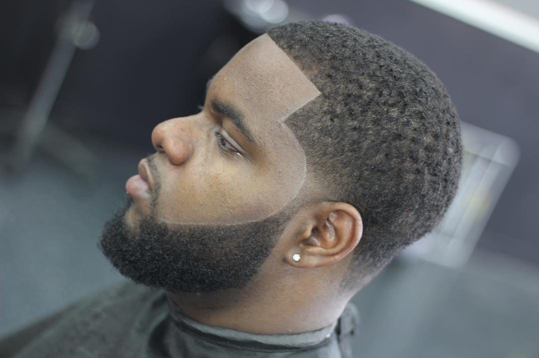 Taper Fade Haircuts For Black Men 18 