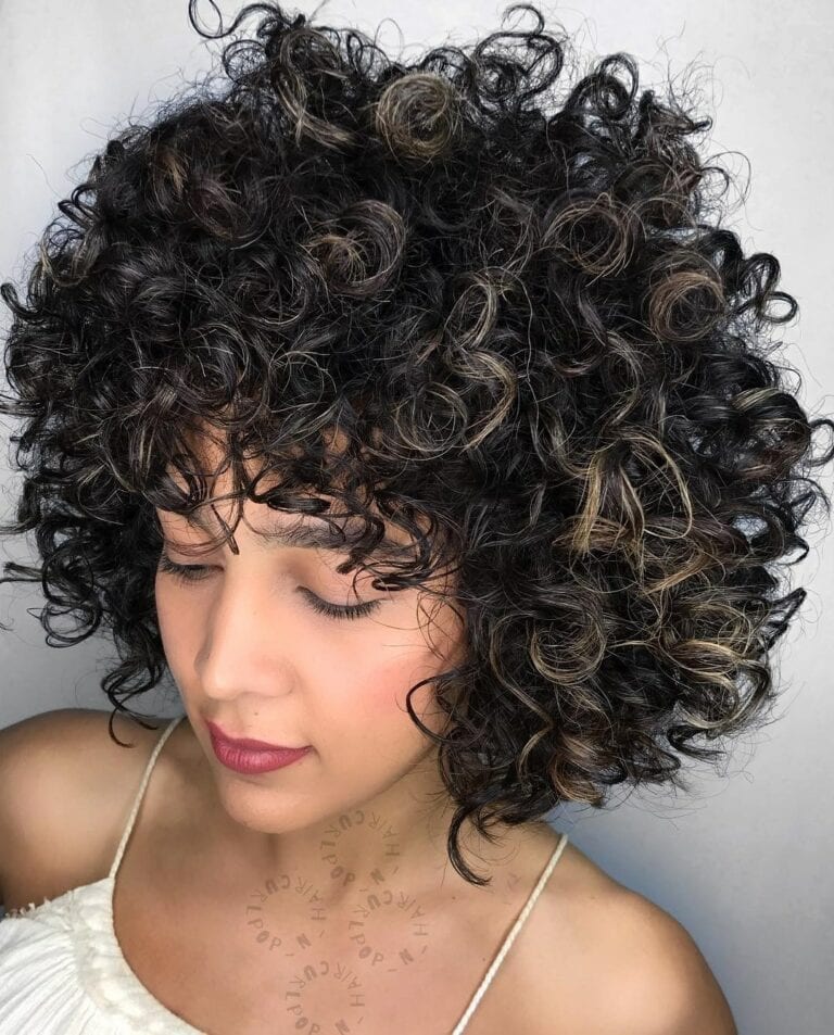 20 Cute Curly Hairstyles for Women - Hottest Haircuts